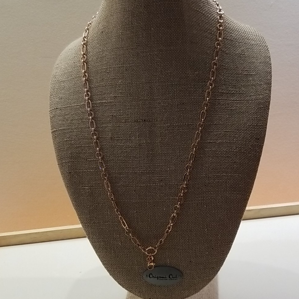 Deco Chain - Picture 1 of 3